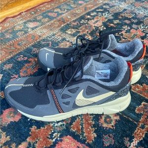 NWOT Nike Terra Vista Black Canvas men’s 10.5